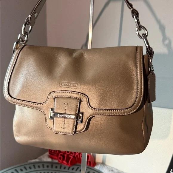 Coach Beige Leather Shoulder Bag - Picture 1 of 12